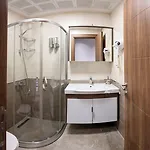 Hotel Comfort 2*