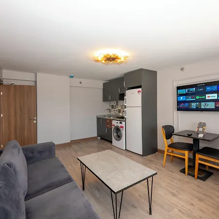 Ξενοδοχείο Comfort 2*