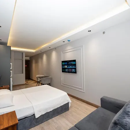 Comfort Hotell 2*