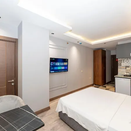 Comfort Hotell 2*
